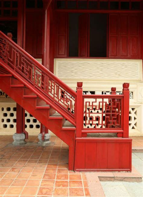 Chinese Style Red Stair Hand Railing Made From Wood Stair Railing