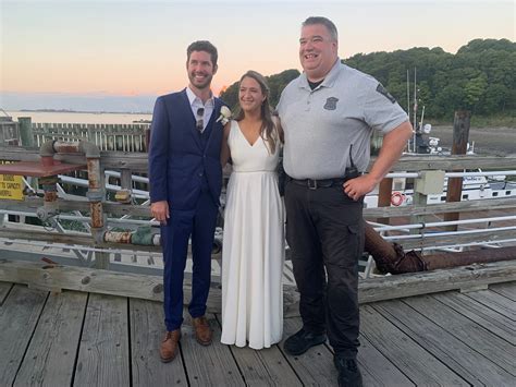 Boston police officer saves wedding on Thompson Island | Boston | Briefly