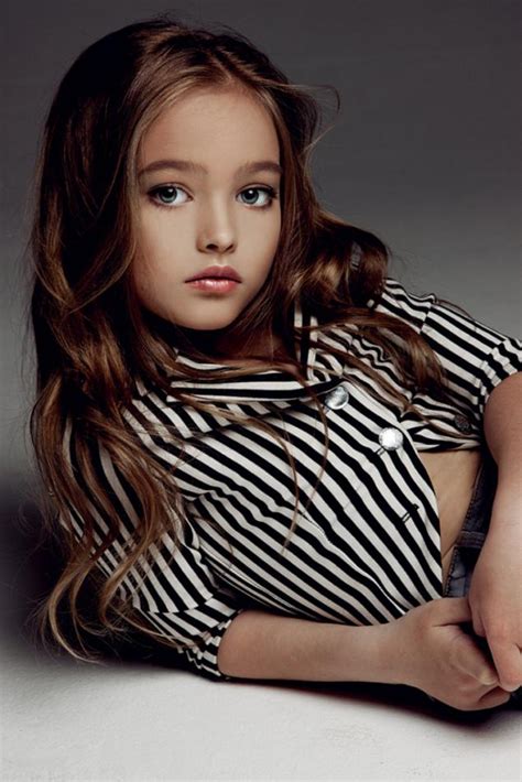 10 Most Beautiful Child Models Which Contain Their