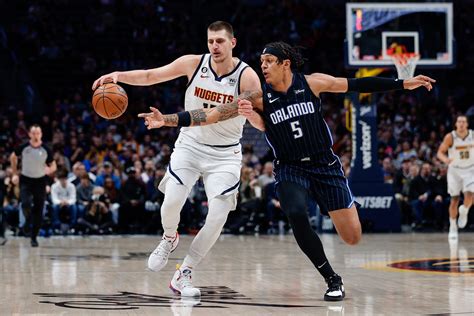 Jokic caps triple-double night with game-winning 3 as Nuggets escape Magic