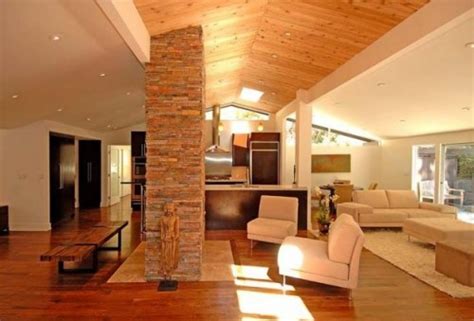 Faux beam ceiling., grasscloth ceiling, bamboo ceiling, diy ceiling ideas Modern Home Design Ideas by Honoriag: Making the House ...
