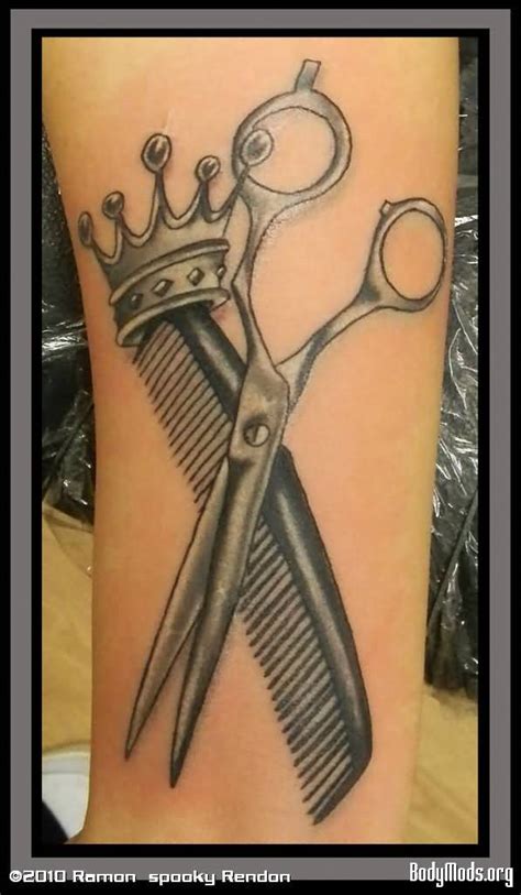 17 Comb Tattoos On Forearm
