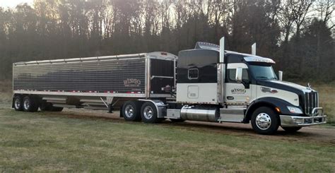 75th Anniversary 579 Peterbilt Of Sioux Falls