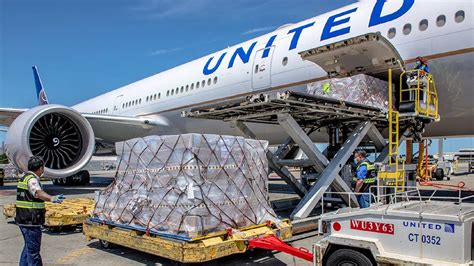 Pay United Cargo Instantly With Paycargo