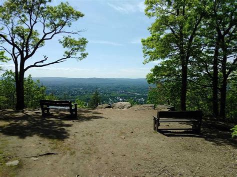 Goat Peak 25 Miles In Holyoke Ma At Mount Tom State Reservation