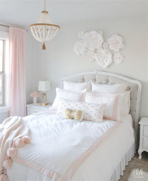 Gold colored drapes, gold coloured furniture, golden coloured carpeting…this color let us accomplish life. Tween Girl's Bedroom in Blush Gold & Grey - Summer Adams