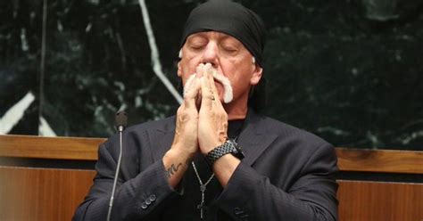 Aisha Jury Awards Wrestler Hulk Hogan 115 000 000 Over Sex Tape