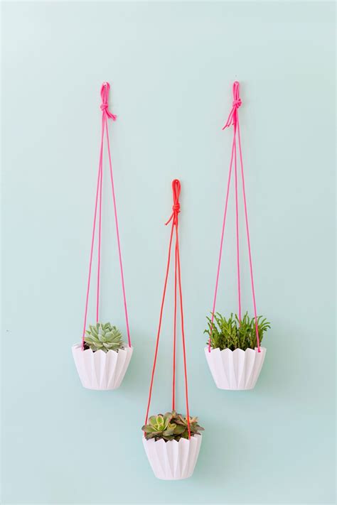5 Minute Diy Hanging Planters Tell Love And Party Diy Hanging