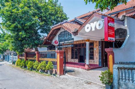 Oyo 1032 Rahayu Residence Syariah Hotel Cirebon Deals Photos And Reviews