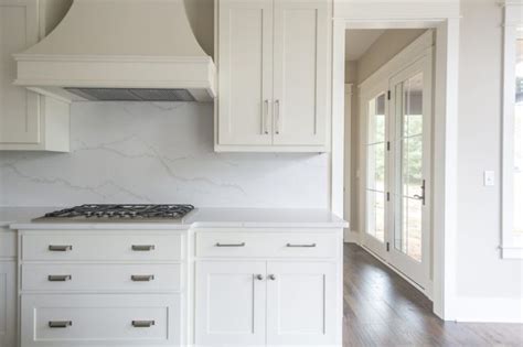 I'm in need of quick advice. BM Ballet White kitchen cabinets, SW Accessible Beige ...