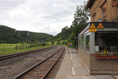 Preiswert übernachten ist keine buchungsplattform, sondern stellt die wenn sie ein hotelzimmer in hausen im tal buchen möchten, nutzen sie dafür bitte das. Hausen im Tal Hf | Stellwerksdatenbank