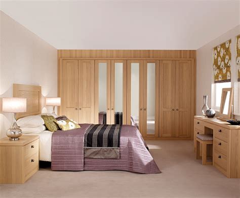 A wide range of bespoke fitted wardrobes design for bedrooms, living rooms, sliding wardrobes, loft conversions, kitchens, walk in wardrobes and office furniture in london, uk. Fitted Bedrooms - Hepplewhite Fitted Bedrooms