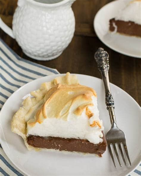 Spoon meringue over warm chocolate filling, being careful not to leave gaps between meringue tent pie with foil, and refrigerate for up to 12 hours. Old-Fashioned Chocolate Meringue Pie - Spicy Southern Kitchen