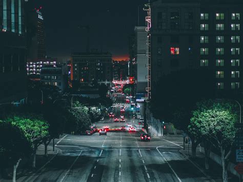 Download Wallpaper 1600x1200 Los Angeles Night City Road Traffic