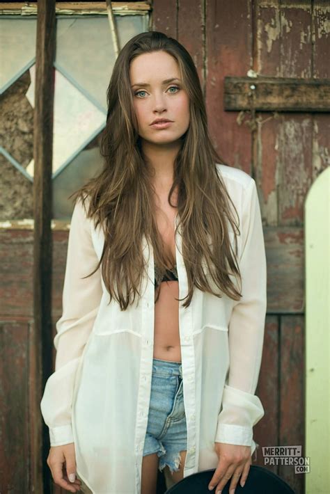 Hottest Woman 51215 Merritt Patterson The Royals King Of The