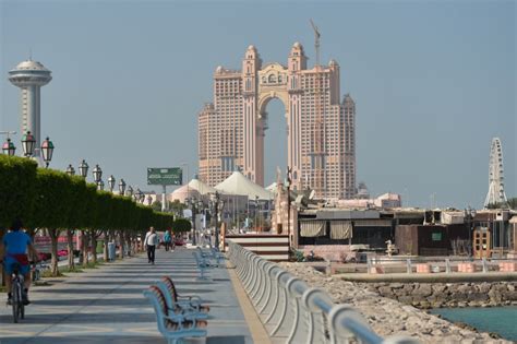 Abu Dhabi Dubai Tourist Attractions Tourist Destination In The World
