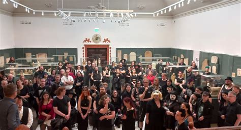 Universität Leipzig Das Wave Gotik Treffen 2023 Zu Gast Im Ägyptischen Museum