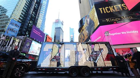 your round up of us new year s eve tv specials 2021 and how to stream anywhere techradar