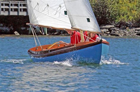 The Paine 14 A Herreshoff Inspired Daysailor Chuck Paine Yacht