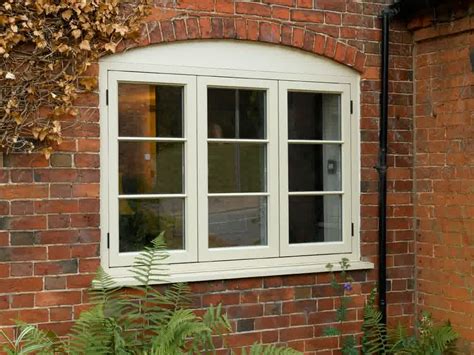 Fancinating Cottage Style Windows For Simple And Charming Appearance To