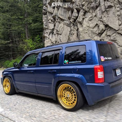 2010 Jeep Patriot With 19x10 15 Esm Esm 015 And 22540r19 Lexani Lx