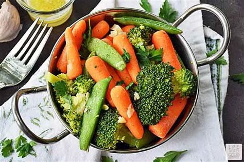 Steamed Vegetables With Garlic Butter Life Tastes Good