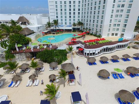Hotel Sunset Royal Beach Resort All Inclusive Cancún