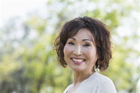 hairstyles for asian women over 50 years old pretty woman