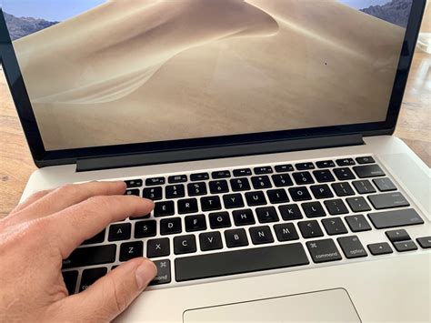 Zähmen Arm Keller Macbook Pro 2017 Tastatur Reinigen Gebühr Ein