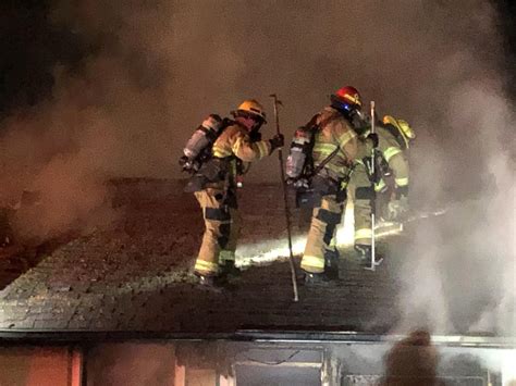 Six Displaced By Two Alarm Apartment Fire In Woodland The Columbian