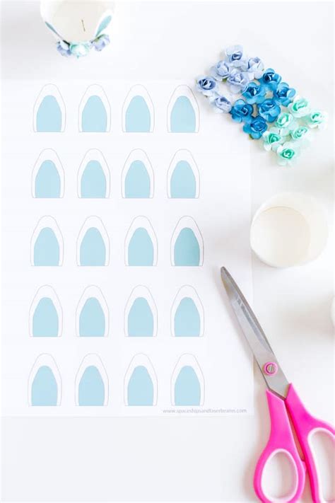 Printed on a thin, flat icing sheet. Magic Unicorn Popsicle Holder - Spaceships and Laser Beams