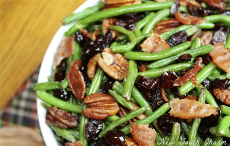 Cranberry beans , also known as borlotti beans, are delicate and creamy in texture with a gorgeous red hue. Bacon Cranberry and Pecan Green Beans | Recipe | Green ...