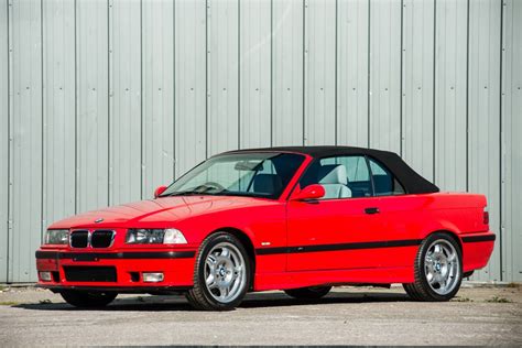 The engine used is a 2,990 cc (182 cu in) s50 , which produces 210 kw (282 hp). BMW M3 Cabriolet (E36) specs & photos - 1994, 1995, 1996 ...