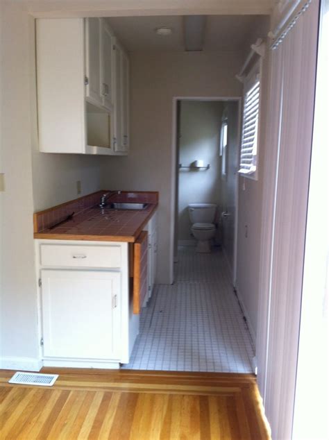 Rear Bedroom And Bathroom 1165 Clinton Street Flickr