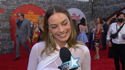 Watch Access Hollywood Highlight Margot Robbie Says She Cant Believe