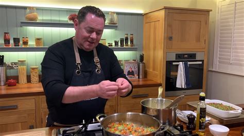 Simply Better At Dunnes Stores Cook With Neven Maguire Cottage Pie