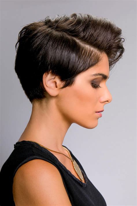 Das finish eines haarschnitts, und eine kurze technische. Top 20 Frisuren Nacken Kurz Deckhaar Lang - Beste ...