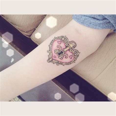 Heart lock and key tattoo designs. Heart Lock | Best tattoo design ideas