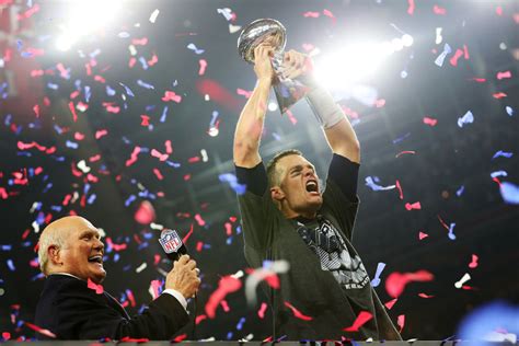 Tom Brady Flashes Five Rings Takes A Shot At Goodell In New Commercial