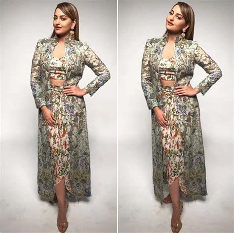 Its Just Another Smashing Day For Sonakshi Sinha In This Anamika Khanna Ensemble View Pics