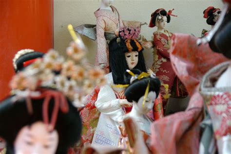 We Visit The Shrine Of The Dolls Where Creepiness Turns To Inspiration