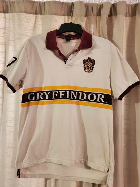 Harry Potter Polo Shirt Mens Size L Gryffindor Spell Out Team Quidditch