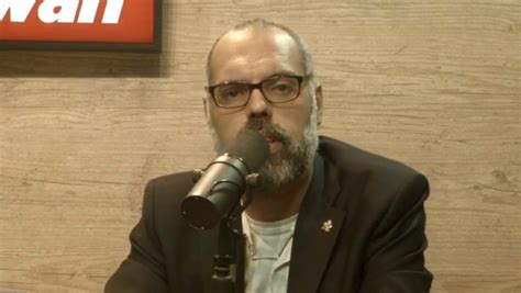 A journalist for @tercalivre, the most prominent conservative media of the southern hemisphere. Allan dos Santos saiu do Brasil com destino ao México ...