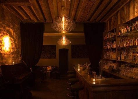 Where To Drink In Paris Right Now Cool Bars Cocktail Club Paris