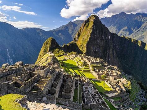 Peru Opens Machu Picchu Ruins For One Tourist