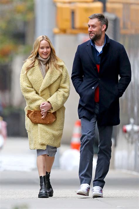 jennifer lawrence wears another trophy coat for a day at the museum british vogue