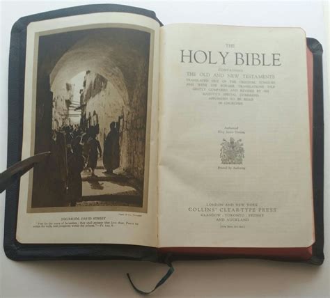 The Holy Bible Illustrated 1941 Collins Clear Type Press By