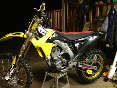 This kawasaki 450 dirt bike is a stunning dirt bike that offers incredible design. 2013 Suzuki Rm-Z 450 Dirt Bike for sale on 2040-motos