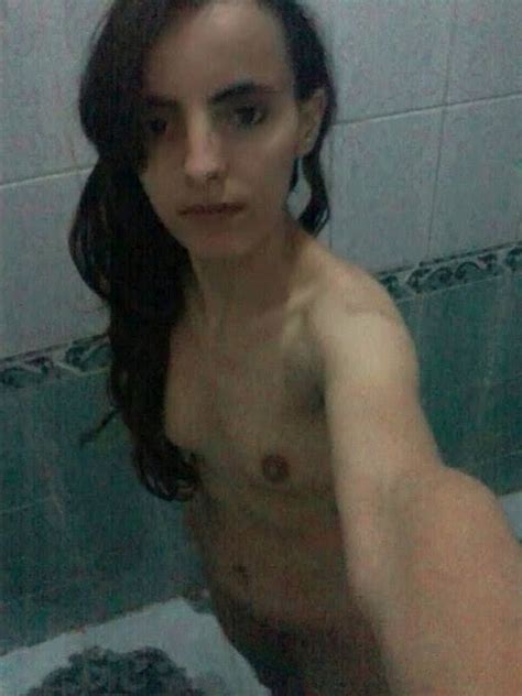 Sex Gallery Indian Skinny Muslim Girl Showing Her Tits And Pussy