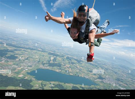 Skydive High Resolution Stock Photography And Images Alamy